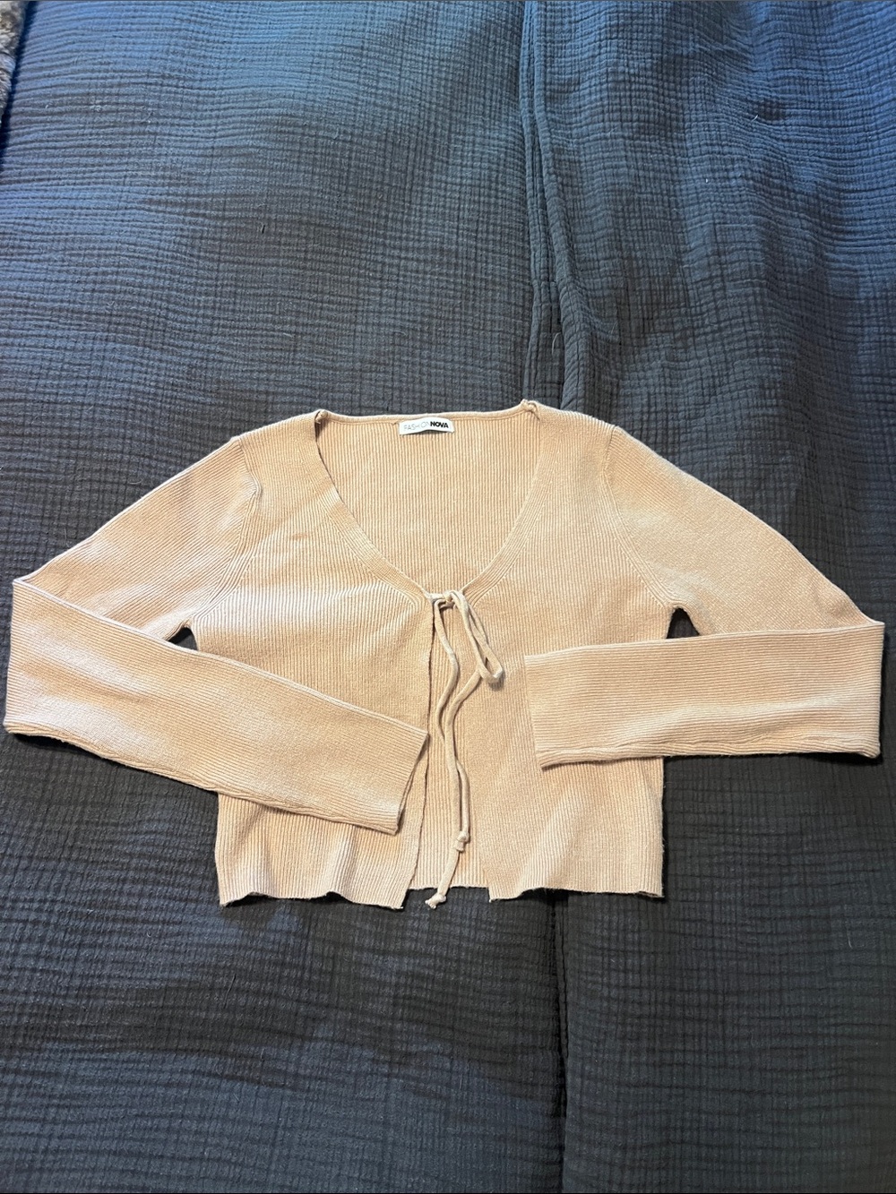 Fashion Nova Beige Tie-Front Cropped Cardigan